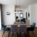 House Miki 빌라