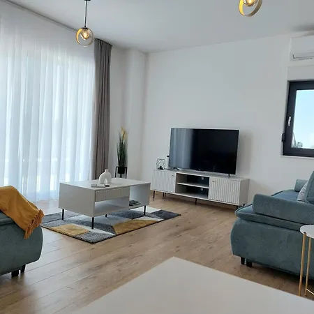 House Miki Villa *